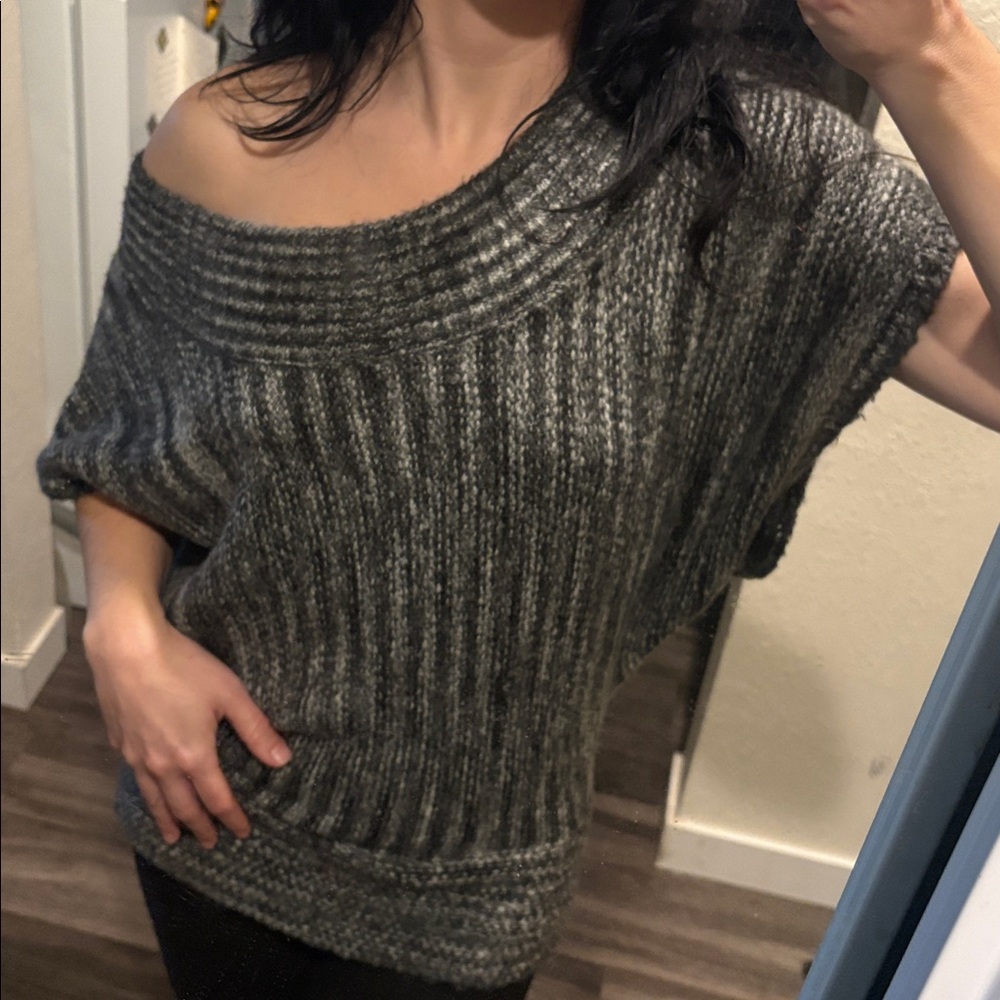 Y2K Slouchy Sweater Top - Picture 7 of 7